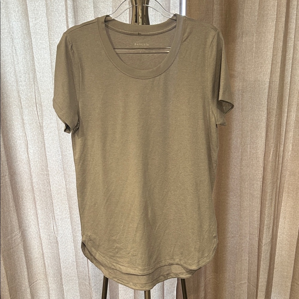 Athleta grey ‎ Short Sleeve Tee size M/T